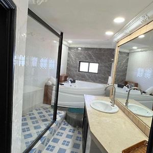 Suite Lit Queen-Size
